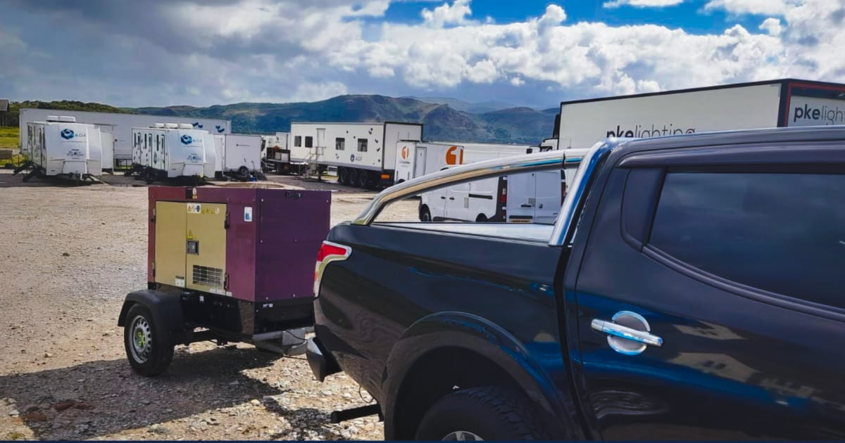 Generator, Honeywagon & Tipper Transport in London