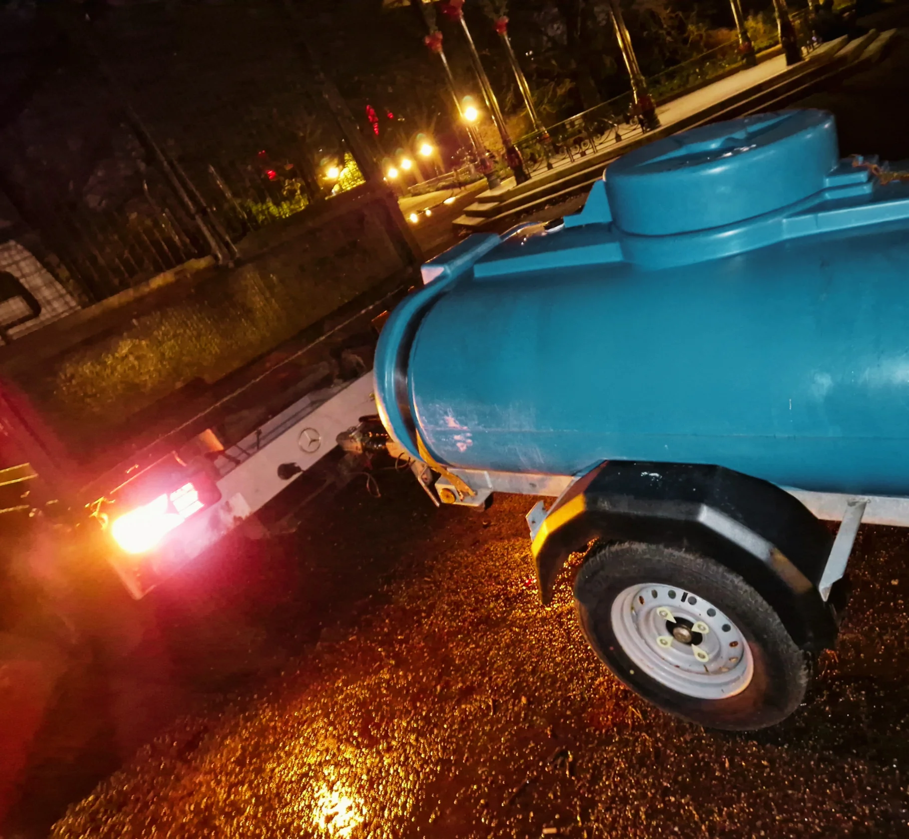 Trailer transport to film locations